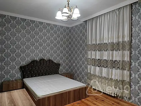 Kirayə verilir 4 otaqlı həyət evi 100 m²