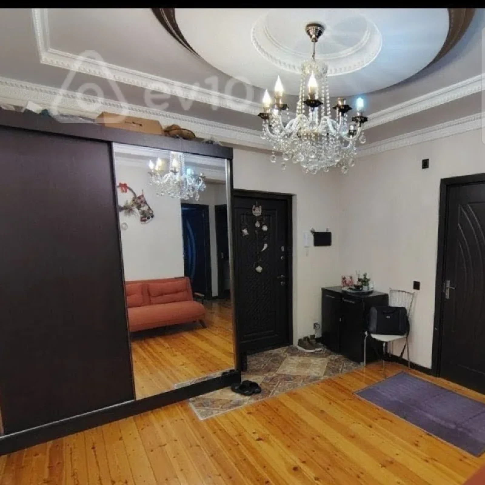 Kirayə verilir 3 otaqlı yeni tikili 122 m²