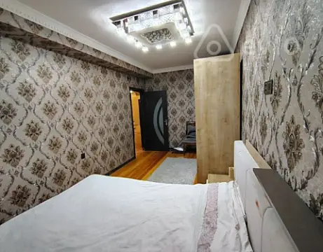 Kirayə verilir 3 otaqlı yeni tikili 122 m²