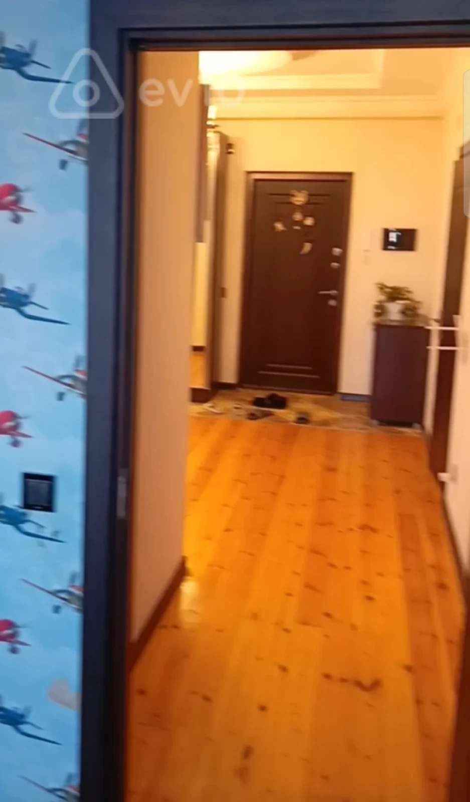 Kirayə verilir 3 otaqlı yeni tikili 122 m²