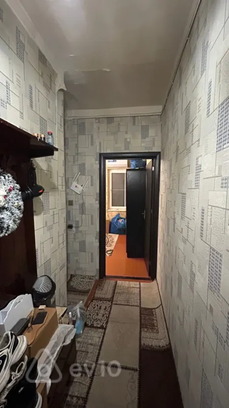 Kirayə verilir 1 otaqlı köhnə tikili 50 m²