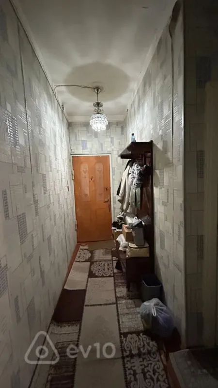 Kirayə verilir 1 otaqlı köhnə tikili 50 m²