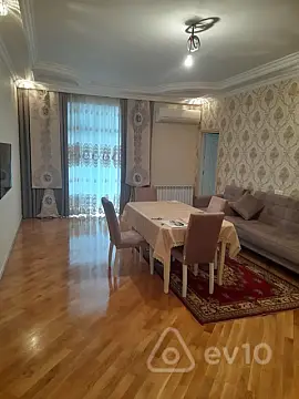 Kirayə verilir 3 otaqlı yeni tikili 130 m²