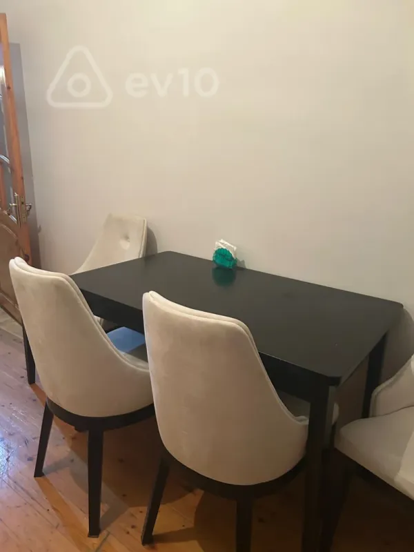 Satılır 2 otaqlı yeni tikili 45 m²