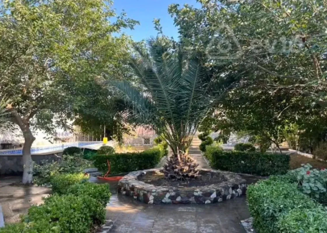 Kirayə verilir 4 otaqlı həyət evi 397 m²