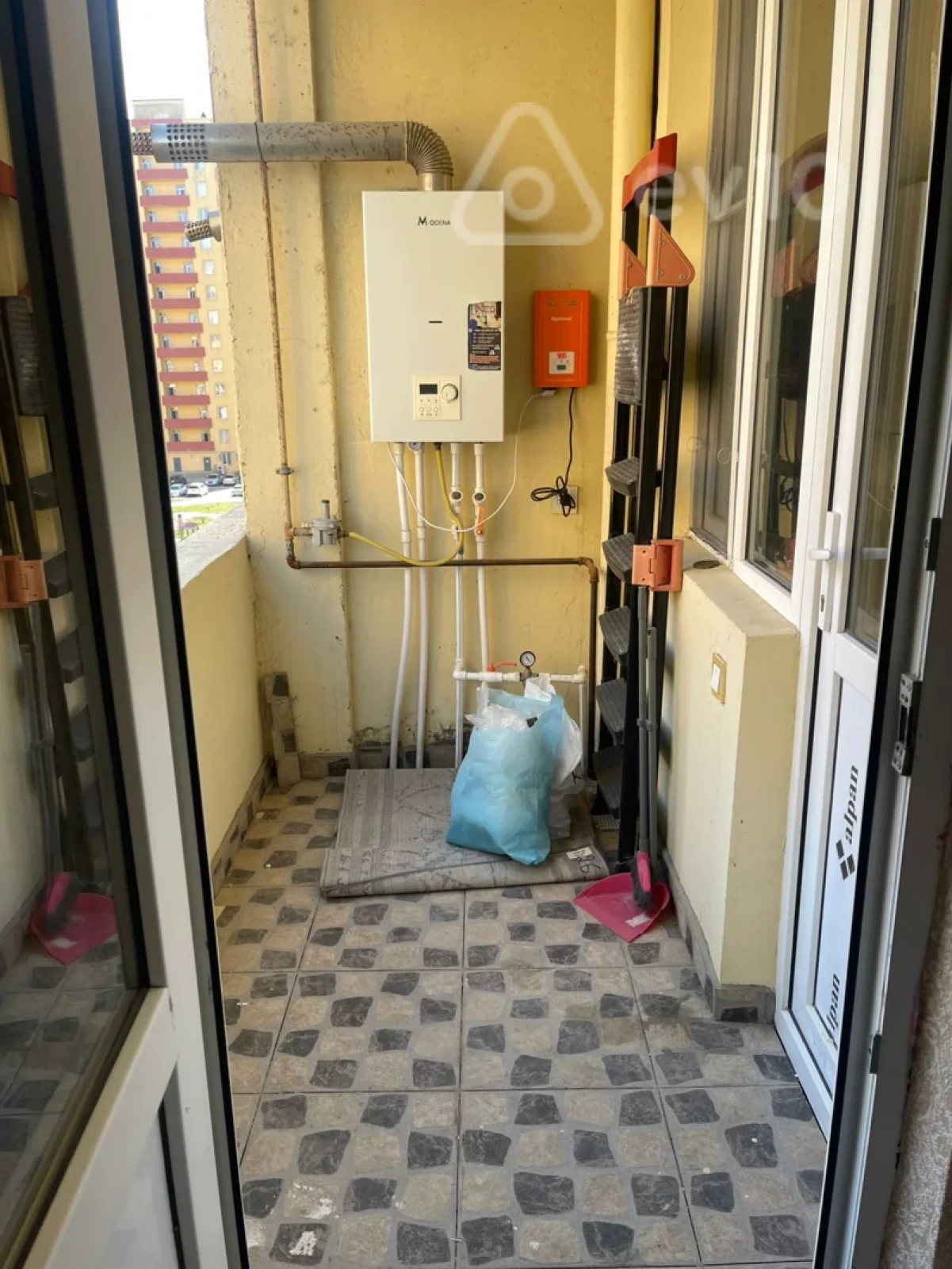 Kirayə verilir 2 otaqlı yeni tikili 63 m²