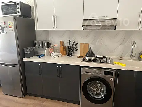 Kirayə verilir 2 otaqlı yeni tikili 63 m²