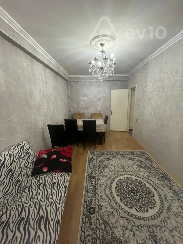Kirayə verilir 2 otaqlı yeni tikili 75 m²