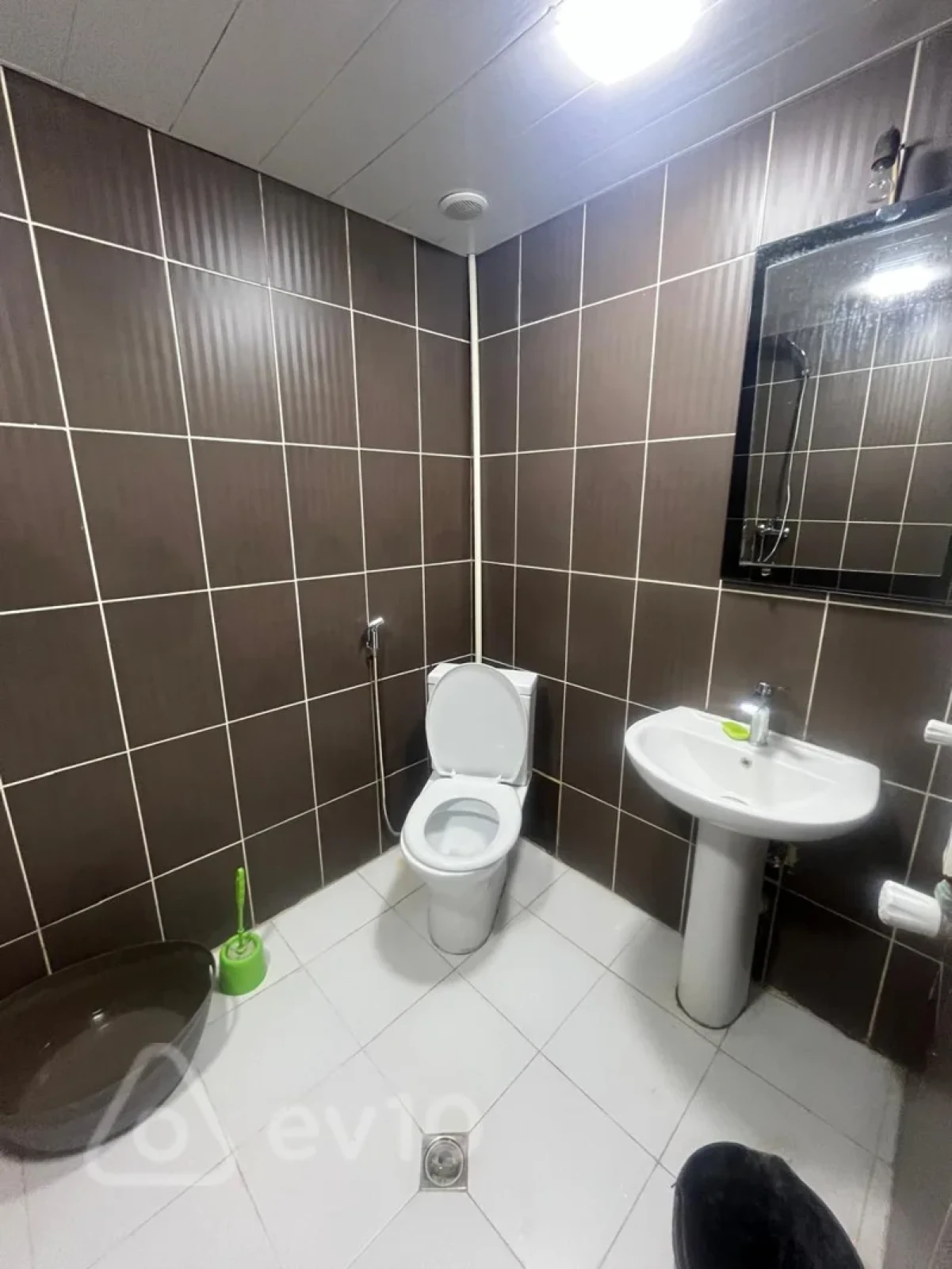 Kirayə verilir 2 otaqlı yeni tikili 75 m²