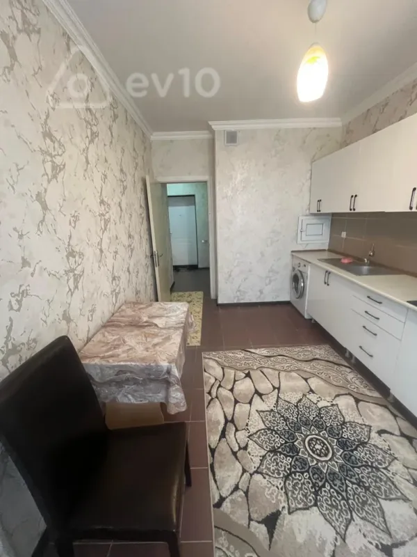 Kirayə verilir 2 otaqlı yeni tikili 75 m²