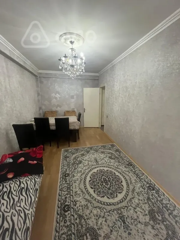 Kirayə verilir 2 otaqlı yeni tikili 75 m²