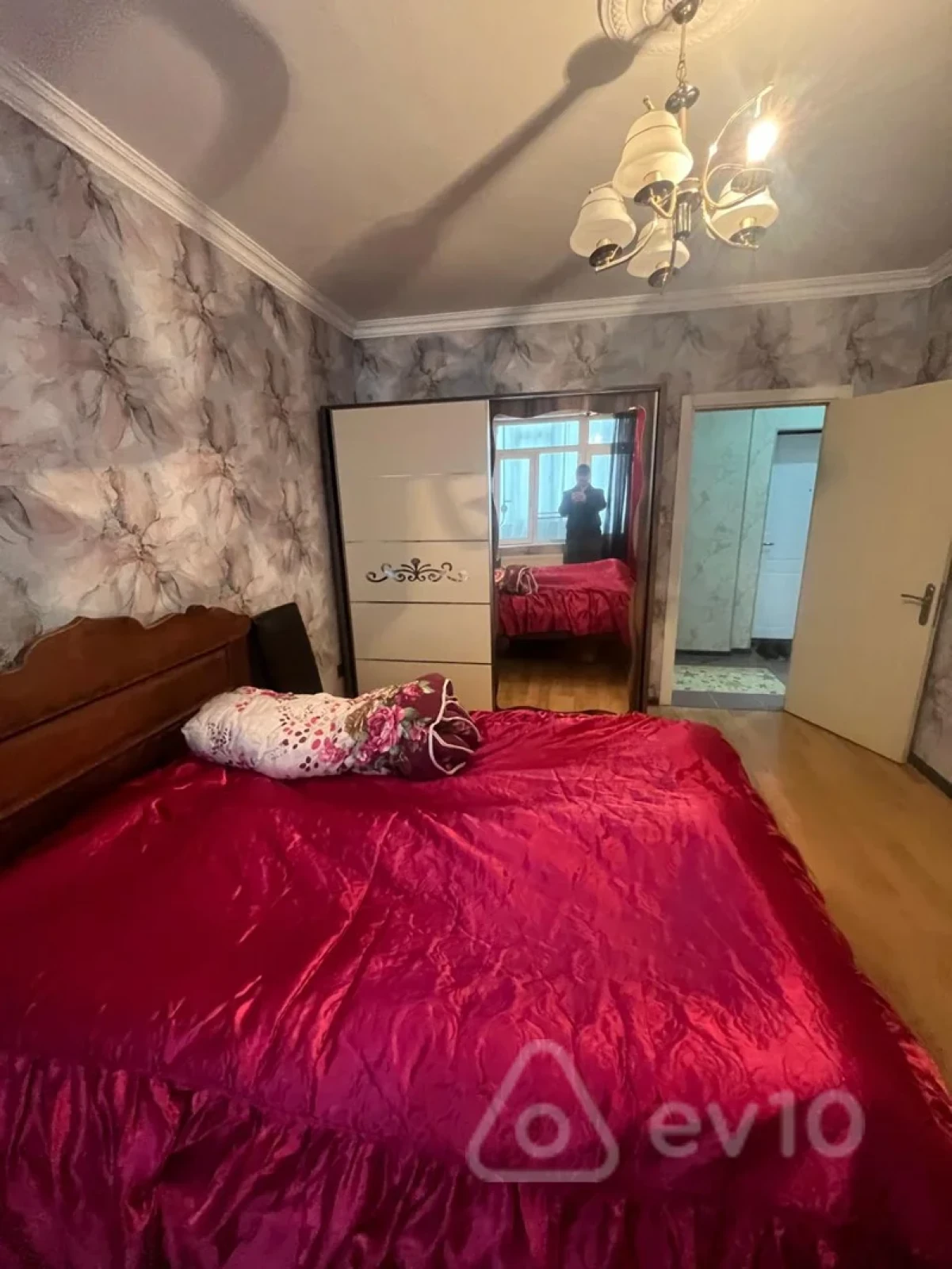 Kirayə verilir 2 otaqlı yeni tikili 75 m²