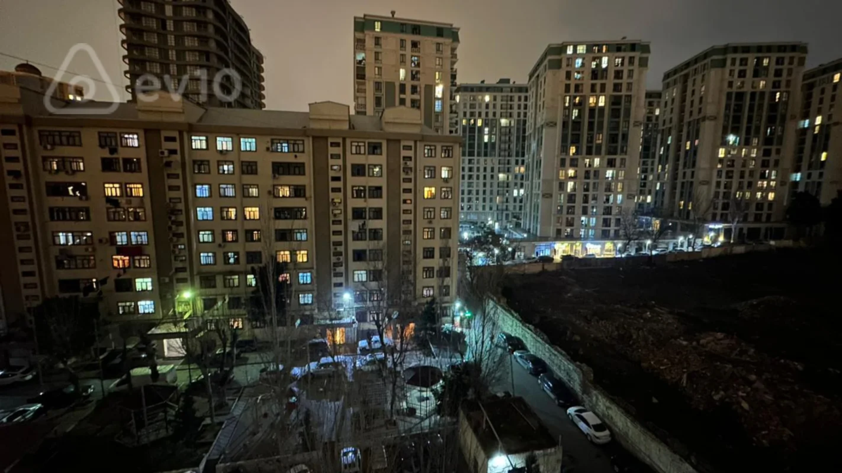 Kirayə verilir 3 otaqlı köhnə tikili 90 m²