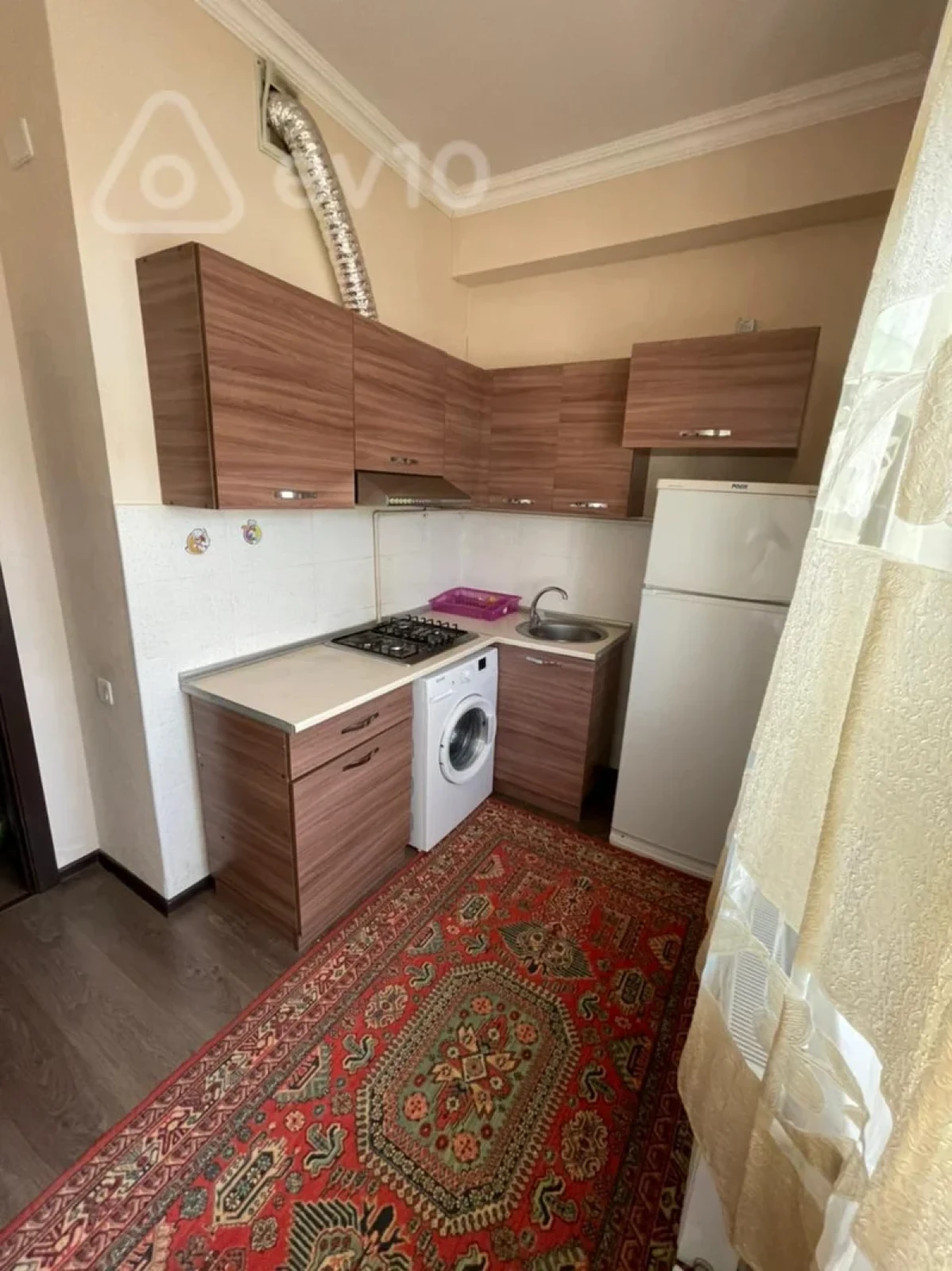 Kirayə verilir 1 otaqlı yeni tikili 42 m²