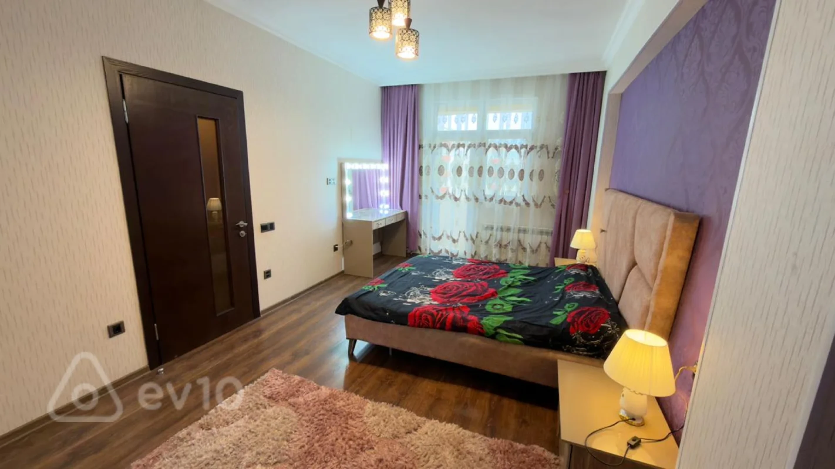 Kirayə verilir 2 otaqlı yeni tikili 90 m²
