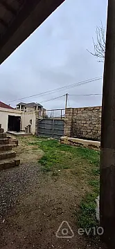 Satılır 4 otaqlı həyət evi 130 m²