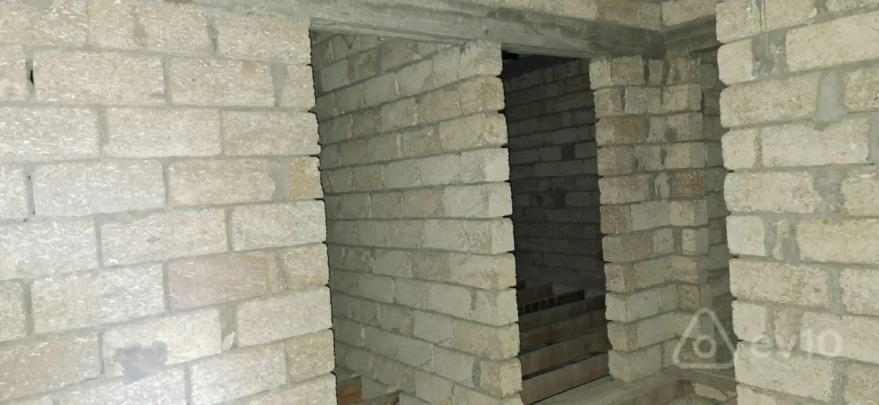 Satılır 4 otaqlı həyət evi 130 m²