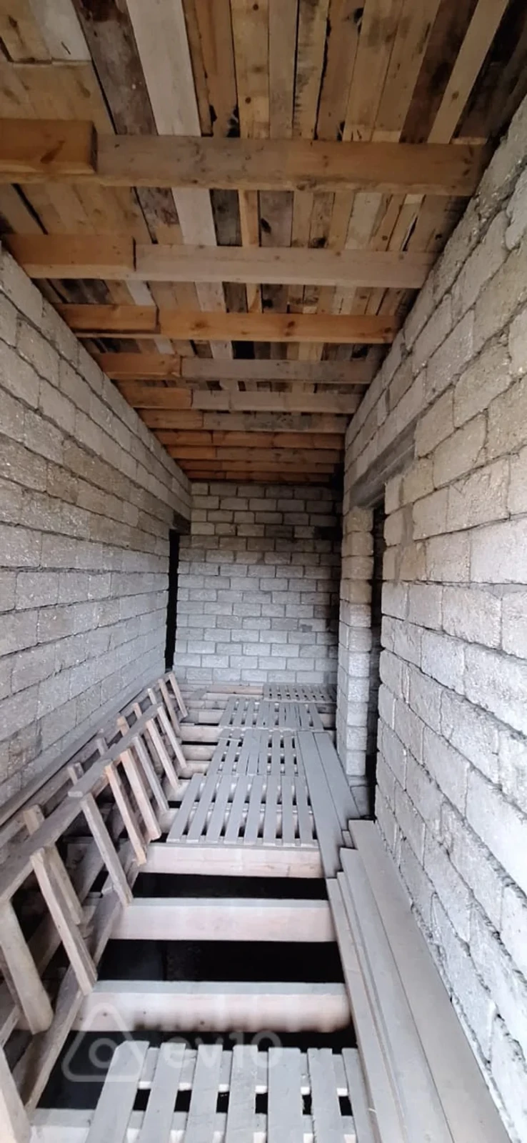 Satılır 4 otaqlı həyət evi 130 m²