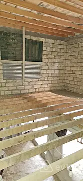 Satılır 4 otaqlı həyət evi 130 m²
