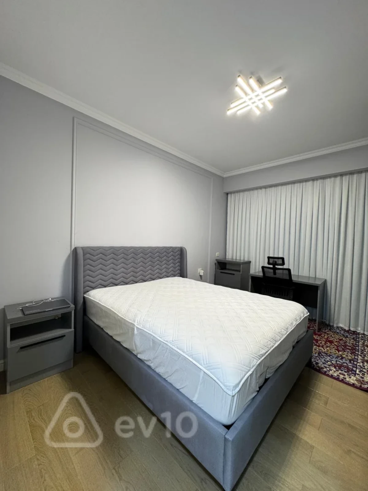 Kirayə verilir 3 otaqlı yeni tikili 90 m²