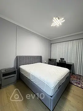 Kirayə verilir 3 otaqlı yeni tikili 90 m²
