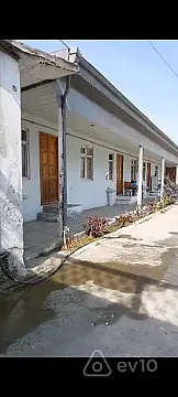 Satılır 7 otaqlı həyət evi 220 m²