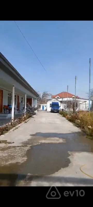 Satılır 7 otaqlı həyət evi 220 m²