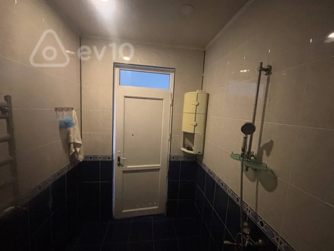 Kirayə verilir 1 otaqlı həyət evi 40 m²