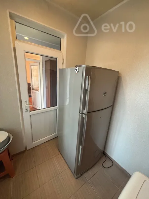 Kirayə verilir 1 otaqlı həyət evi 40 m²