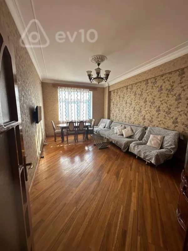 Kirayə verilir 3 otaqlı yeni tikili 100 m²