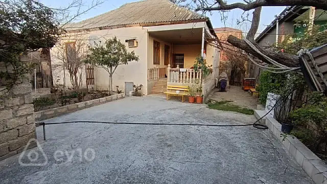 Satılır 4 otaqlı həyət evi 175 m² — Bakı, Binəqədi 4 otaq 175.00 m²