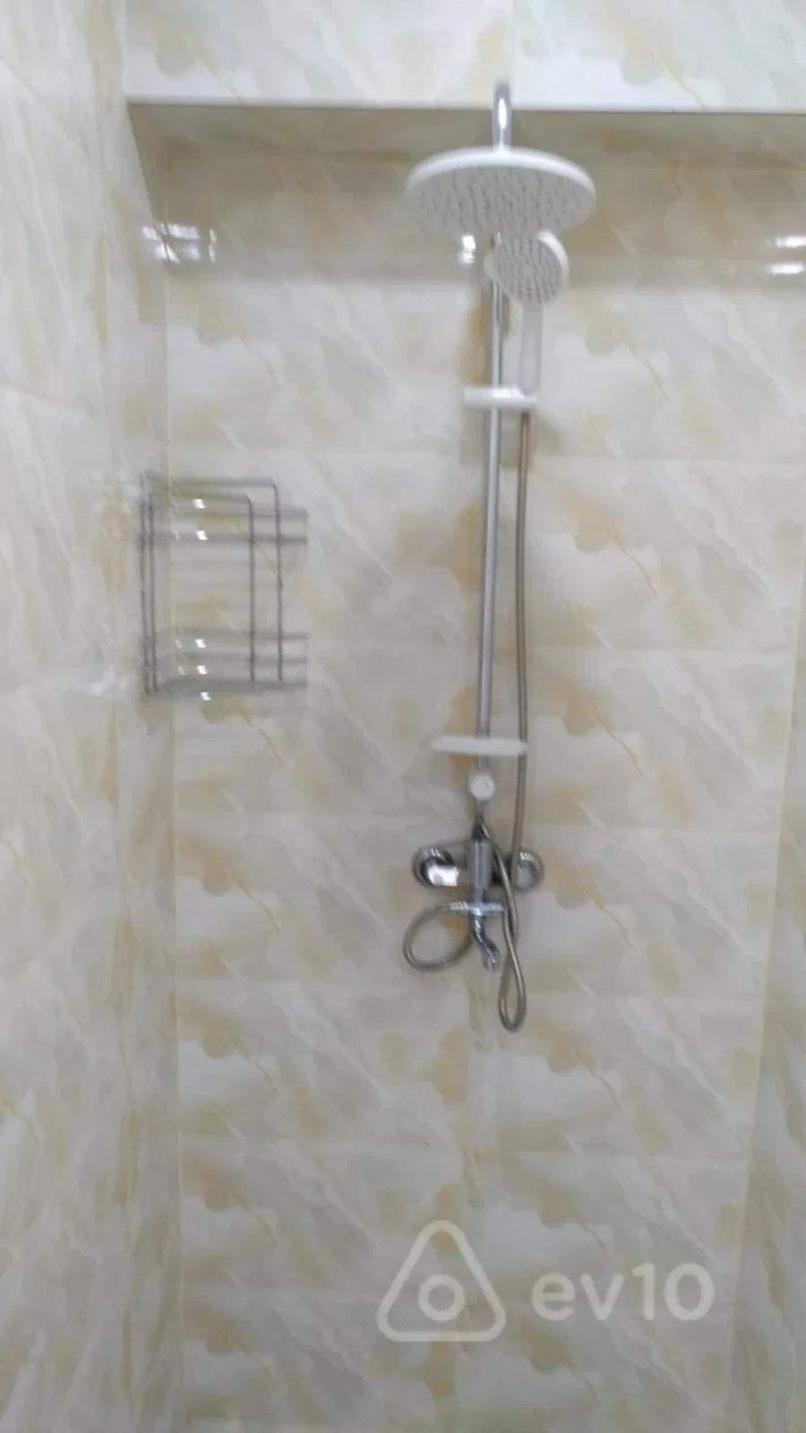 Kirayə verilir 3 otaqlı yeni tikili 91 m²