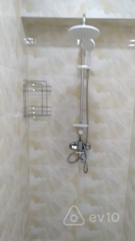 Kirayə verilir 3 otaqlı yeni tikili 91 m²