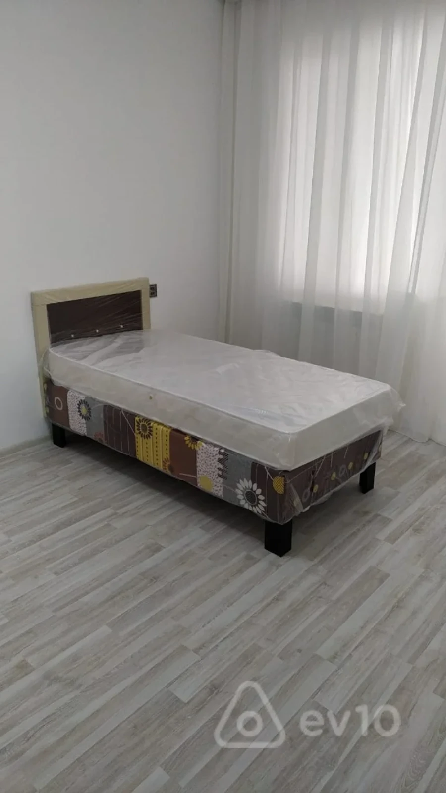 Kirayə verilir 3 otaqlı yeni tikili 91 m²