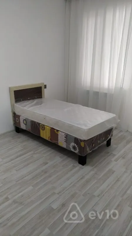 Kirayə verilir 3 otaqlı yeni tikili 91 m²