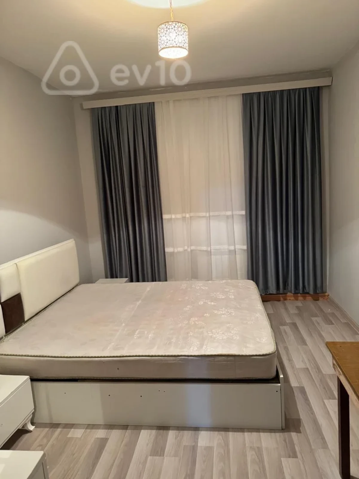 Kirayə verilir 3 otaqlı yeni tikili 70 m²