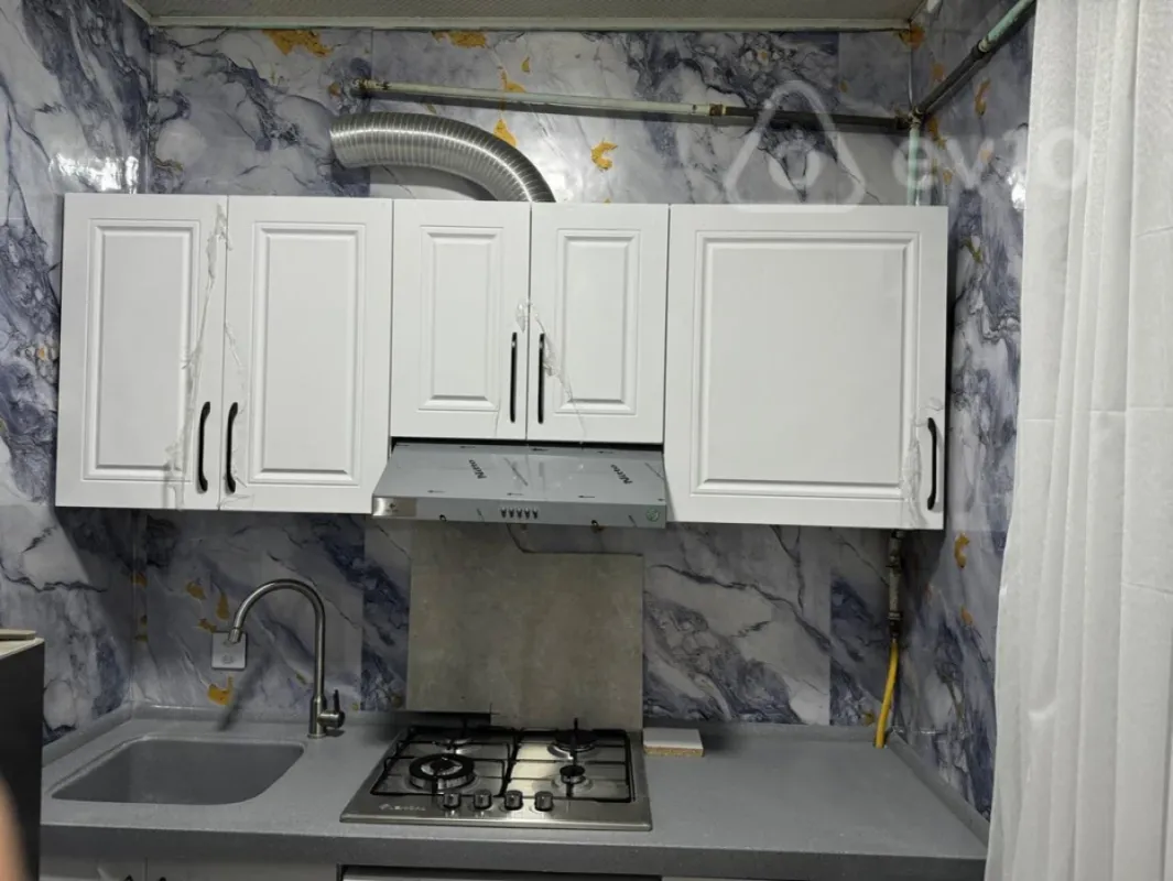 Kirayə verilir 3 otaqlı yeni tikili 70 m²