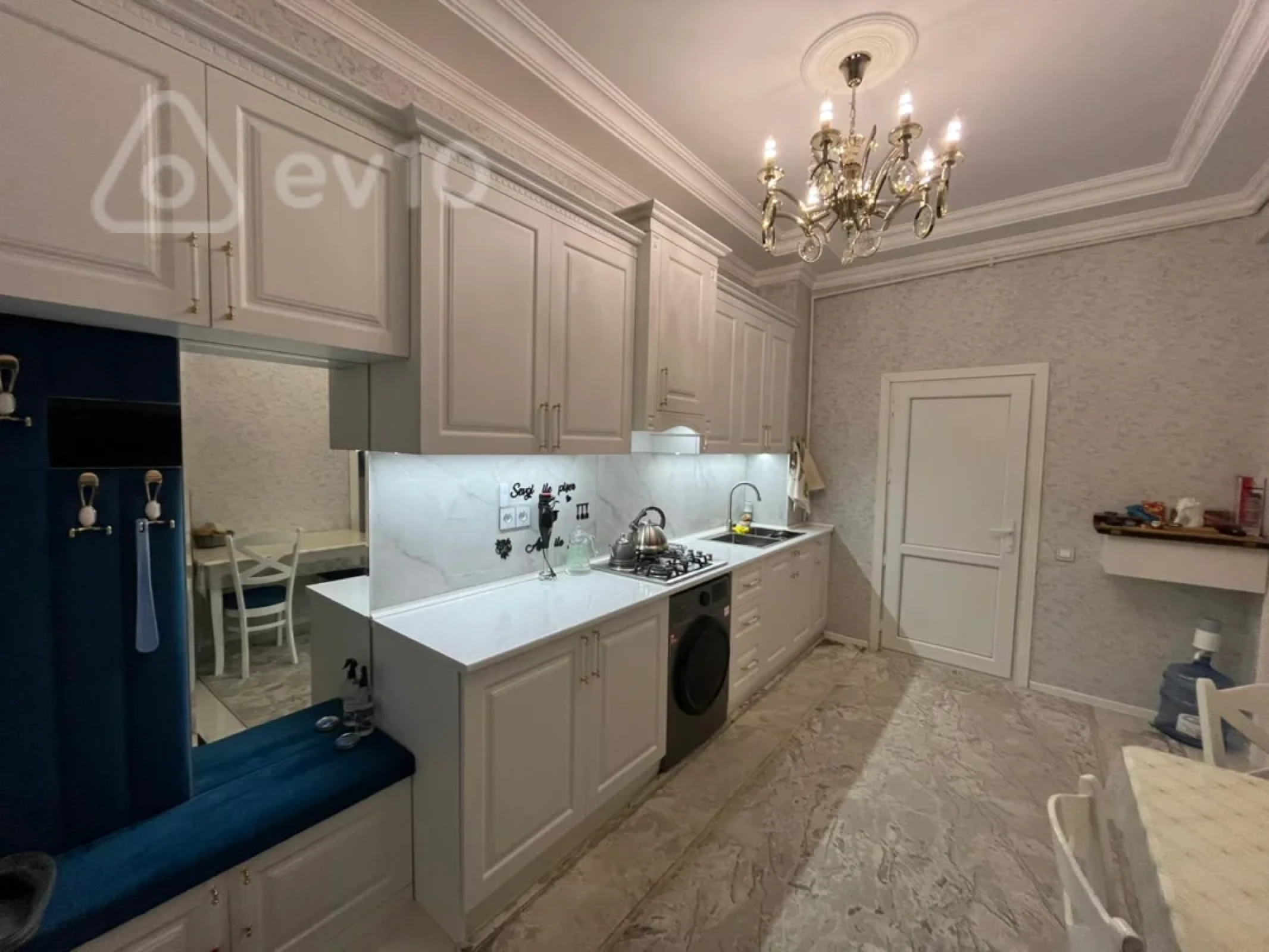 Satılır 2 otaqlı yeni tikili 71 m²