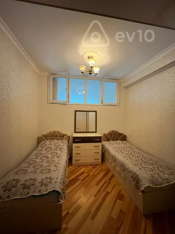 Satılır 2 otaqlı yeni tikili 66 m²