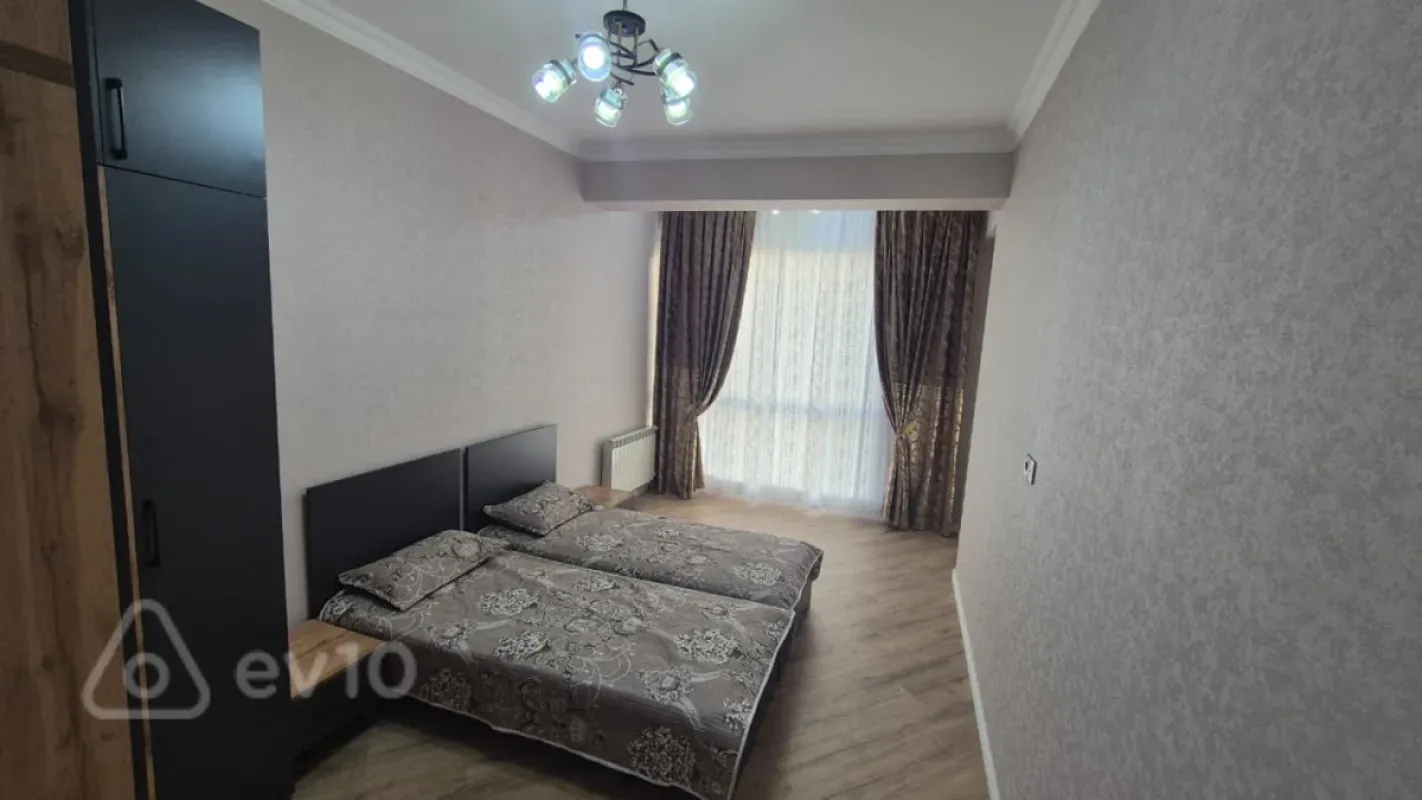 Kirayə verilir 2 otaqlı yeni tikili 65 m²