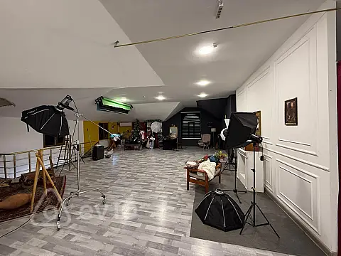 Kirayə verilir mənzil 250 m²