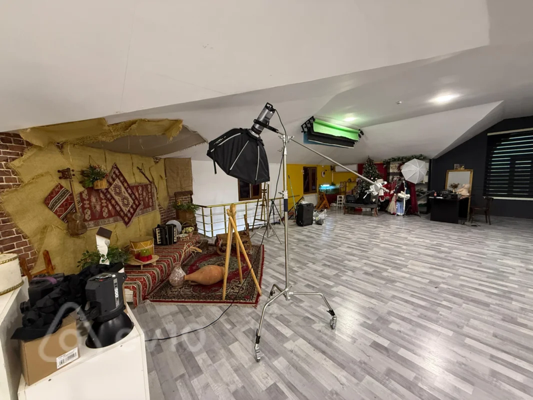 Kirayə verilir mənzil 250 m²