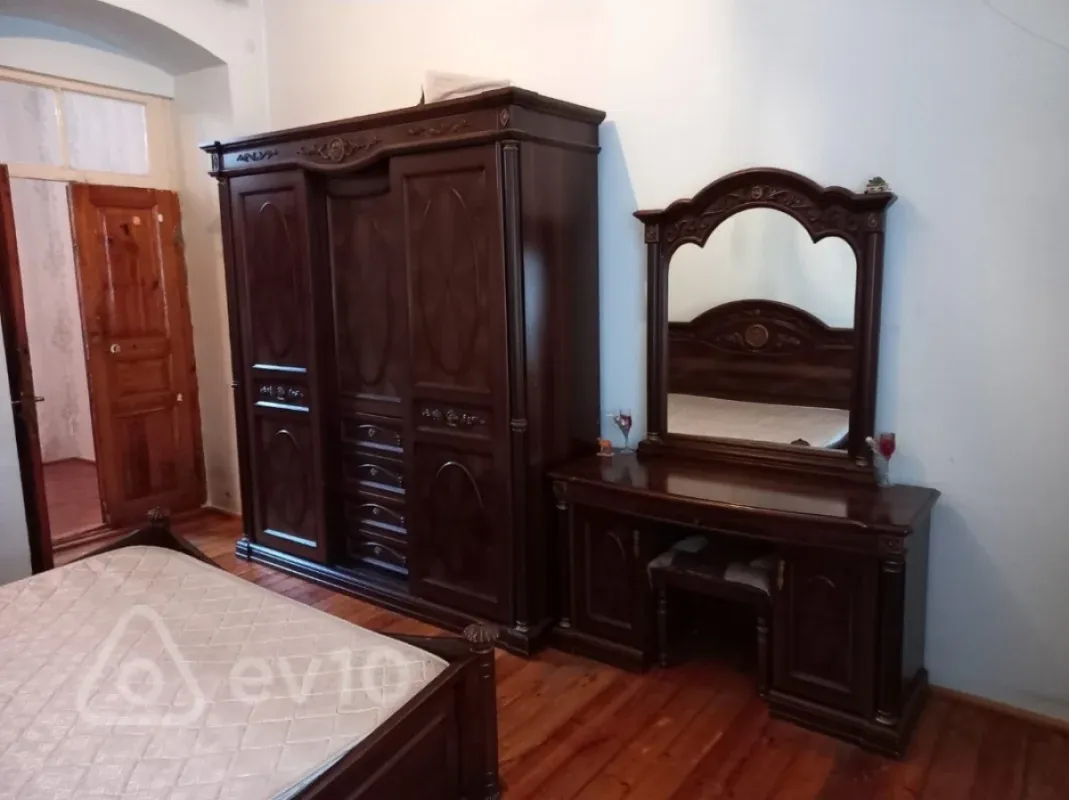 Kirayə verilir 3 otaqlı yeni tikili 70 m²