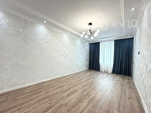 Kirayə verilir 3 otaqlı köhnə tikili 82 m²