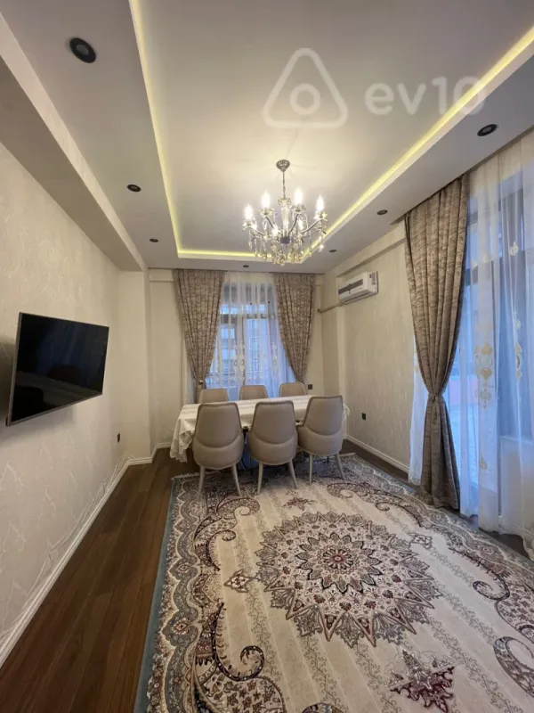 Satılır 2 otaqlı yeni tikili 90 m²