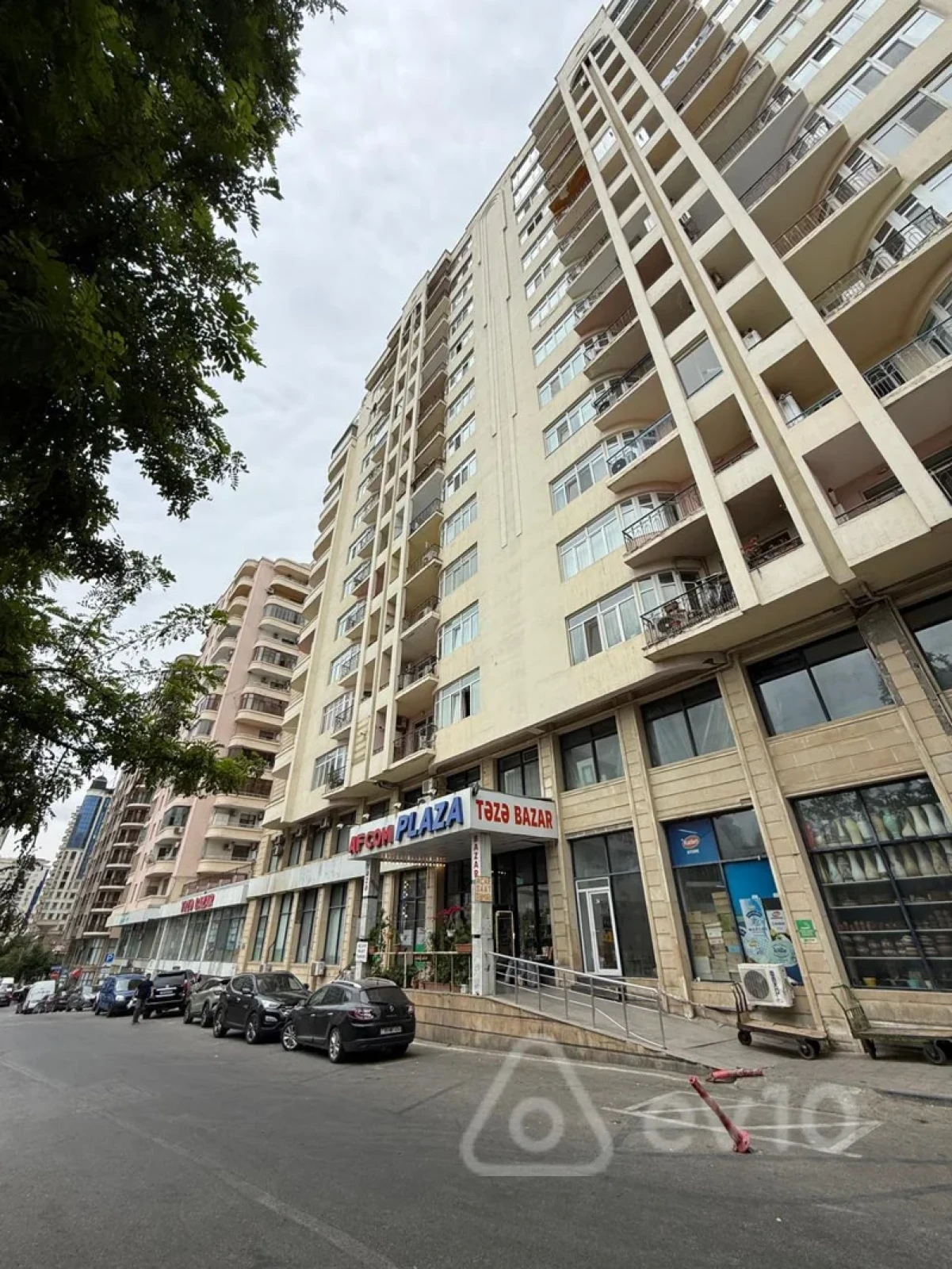 Kirayə verilir 3 otaqlı ofis 150 m²
