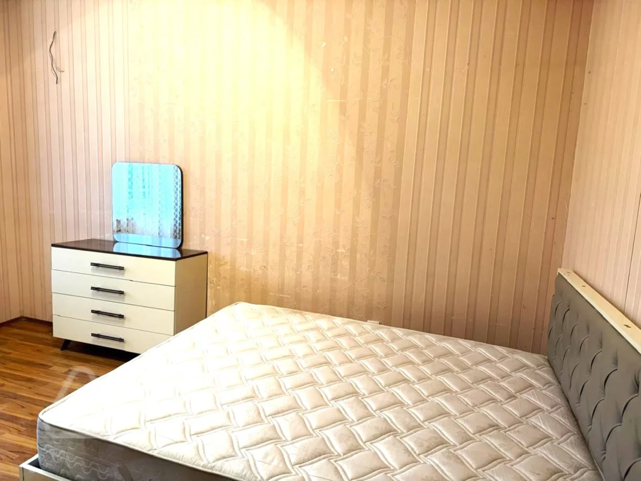 Kirayə verilir 3 otaqlı yeni tikili 80 m²