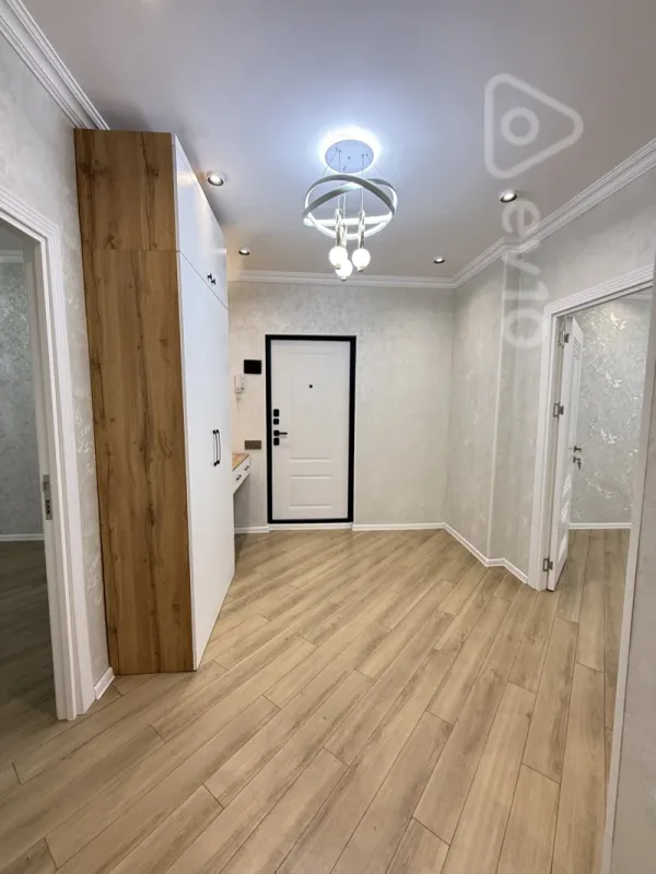 Satılır 3 otaqlı köhnə tikili 85 m²