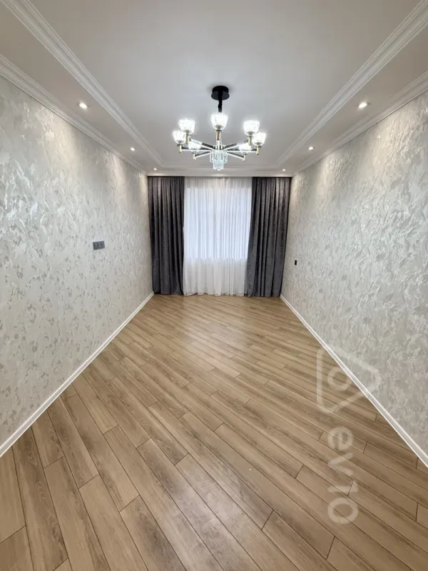 Satılır 3 otaqlı köhnə tikili 85 m²