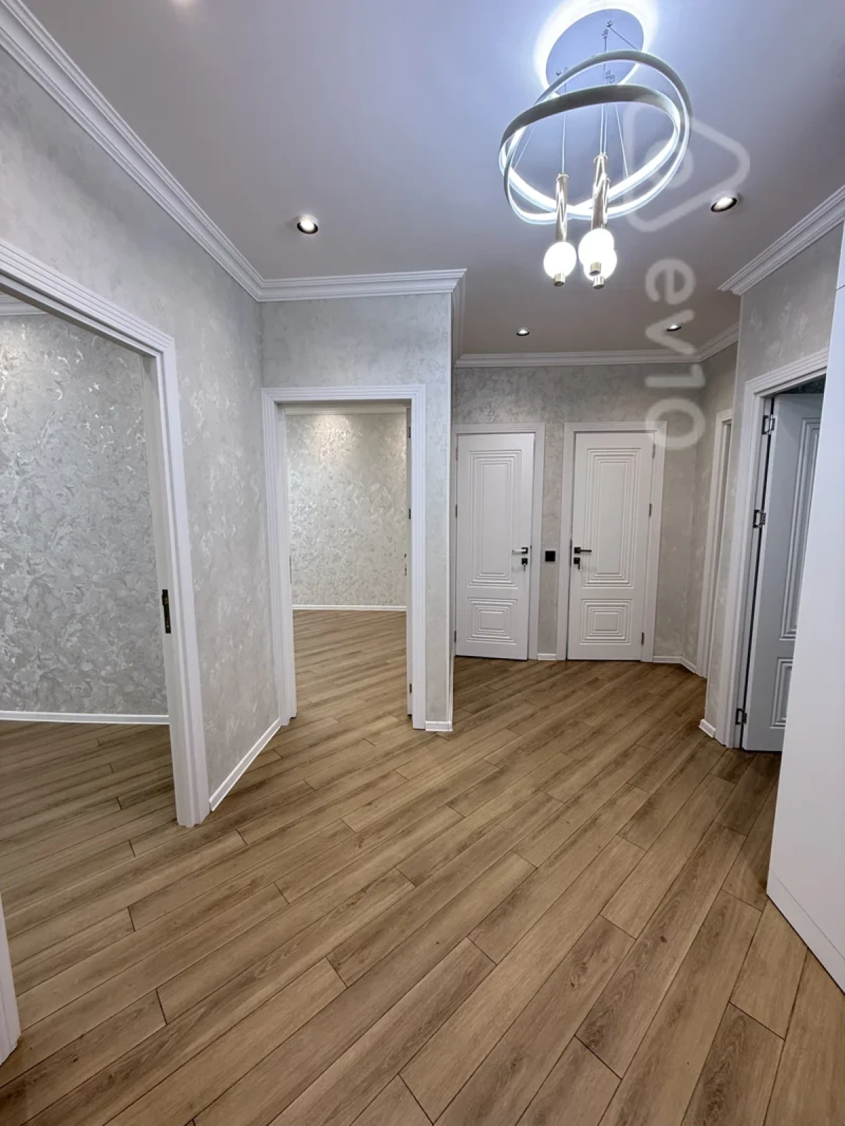 Satılır 3 otaqlı köhnə tikili 85 m²